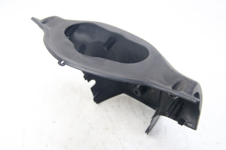 photo de REAR HANDLEBAR COVER KYMCO AGILITY 4T 50 (2005 - 2018)