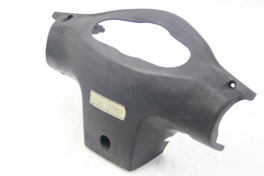 photo de REAR HANDLEBAR COVER KYMCO AGILITY 4T 50 (2005 - 2018)