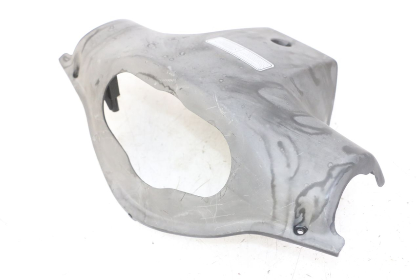 photo de REAR HANDLEBAR COVER KYMCO AGILITY 4T 50 (2005 - 2018)