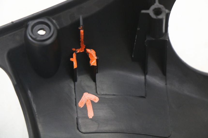 photo de HANDLE BAR REAR PANEL KYMCO AGILITY CARRY 50 (2011 - 2020)