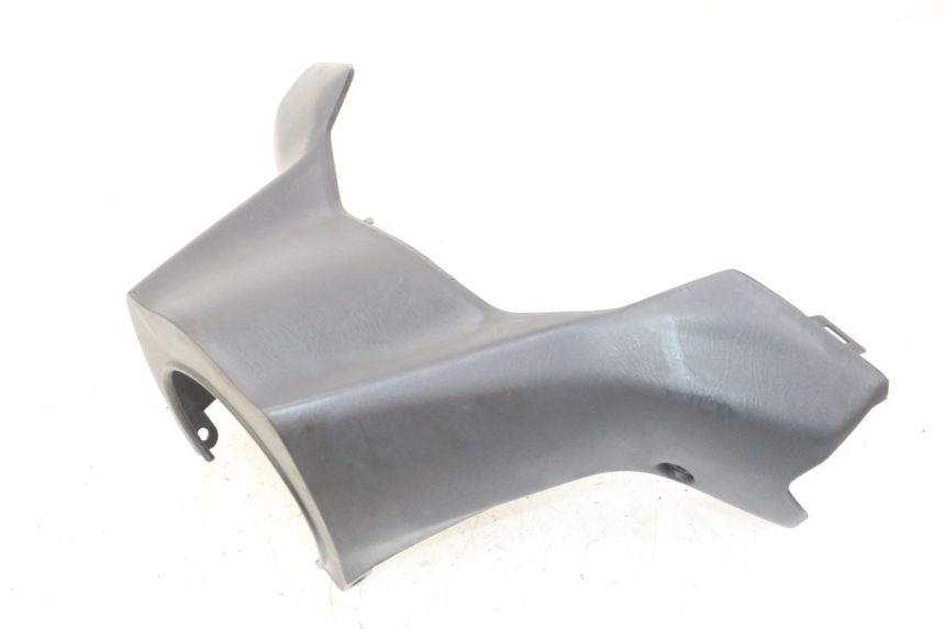 photo de REAR HANDLEBAR COVER SUZUKI BURGMAN 125 (2007 - 2014)