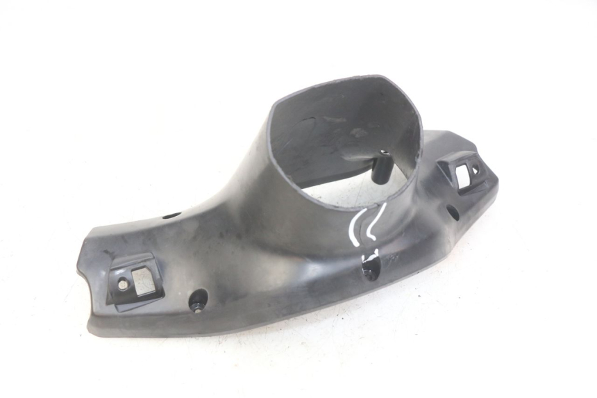 photo de REAR HANDLEBAR COVER YAMAHA BW'S EASY 50 (2013 - 2016)