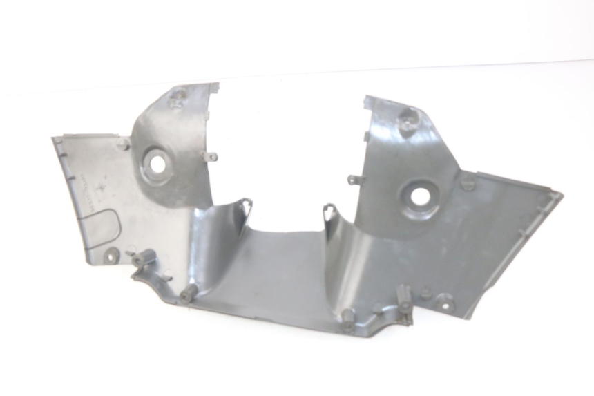 photo de REAR HANDLEBAR COVER SUZUKI CP 80 (1985 - 1996)