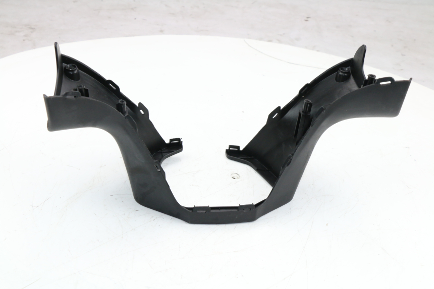 photo de HANDLE BAR REAR PANEL KYMCO DINK STREET ABS 125 (2011 - 2018)