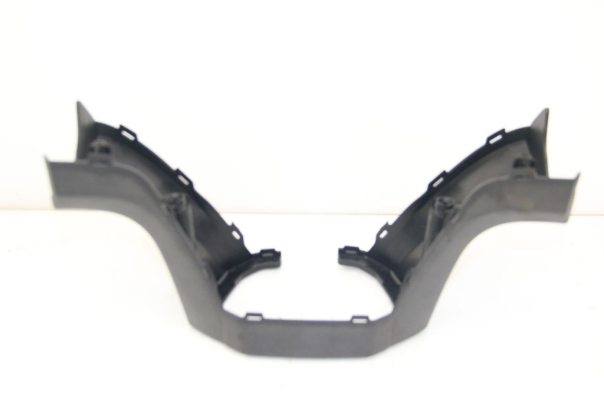 photo de REAR HANDLEBAR COVER KYMCO DOWNTOWN ABS 125 (2015 - 2017)