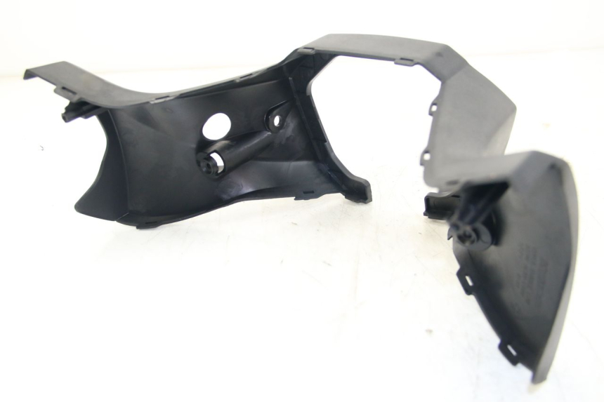 photo de REAR HANDLEBAR COVER KYMCO DOWNTOWN ABS 125 (2015 - 2017)