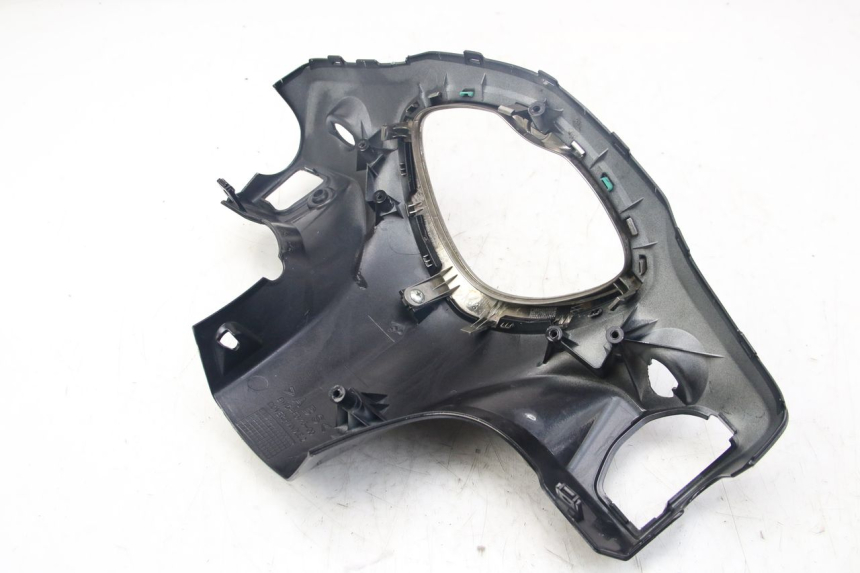 photo de REAR HANDLEBAR COVER YAMAHA D'ELIGHT DELIGHT 125 (2017 - 2020)