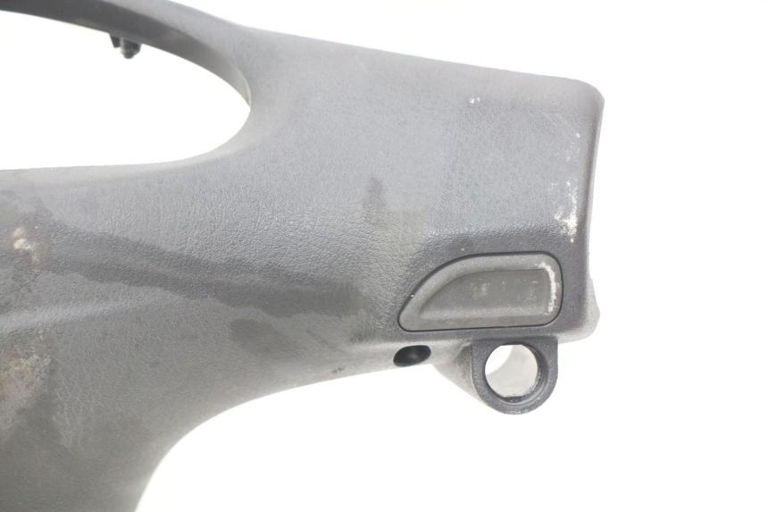 photo de REAR HANDLEBAR COVER PIAGGIO FLY 2T 50 (2004 - 2017)
