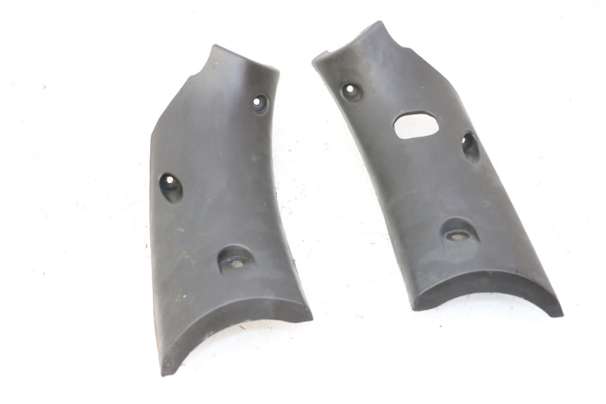 photo de HANDLE BAR REAR PANEL KYMCO GRAND DINK 125 (2008 - 2014)