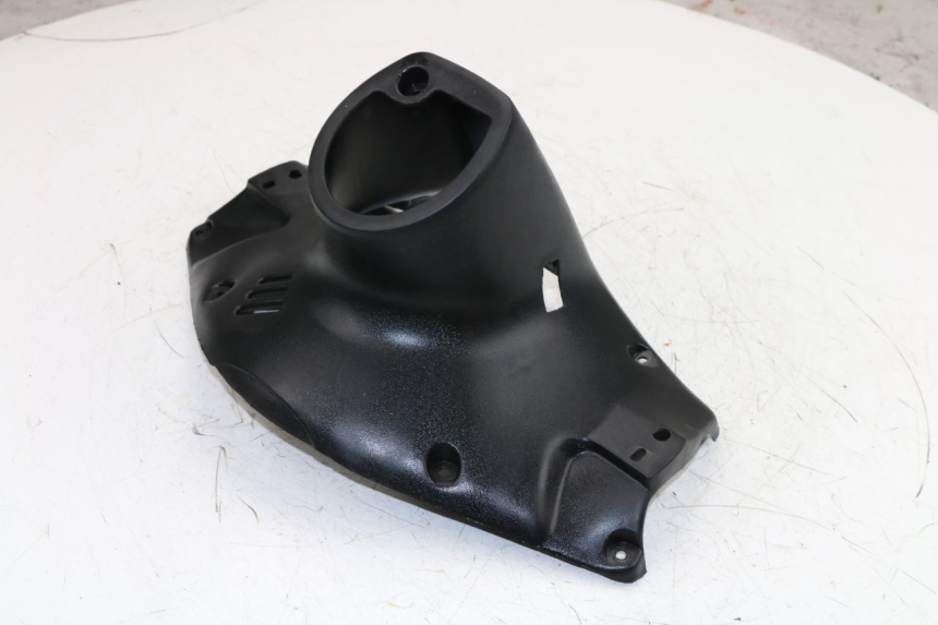 photo de REAR HANDLEBAR COVER KEEWAY HURRICANE 50 (2006 - 2019)
