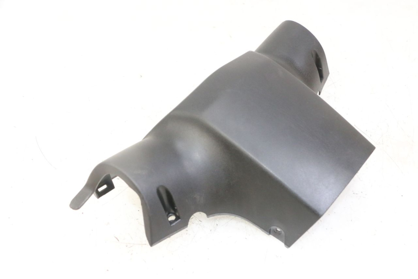 photo de HANDLE BAR REAR PANEL PEUGEOT KISBEE 2T 50 (2018 - 2022)