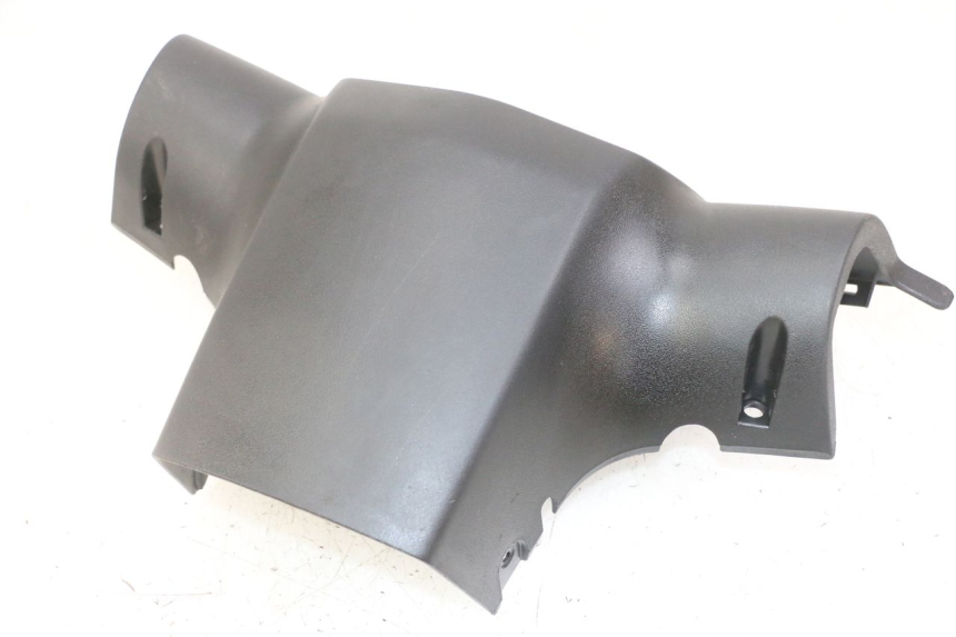 photo de HANDLE BAR REAR PANEL PEUGEOT KISBEE 2T 50 (2018 - 2022)