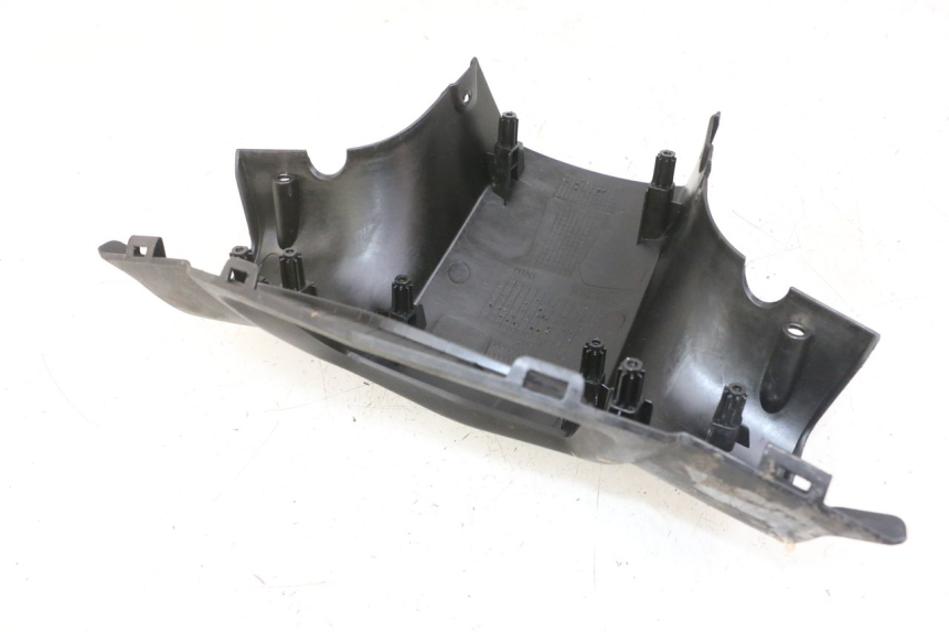 photo de HANDLE BAR REAR PANEL PEUGEOT KISBEE 2T 50 (2018 - 2022)