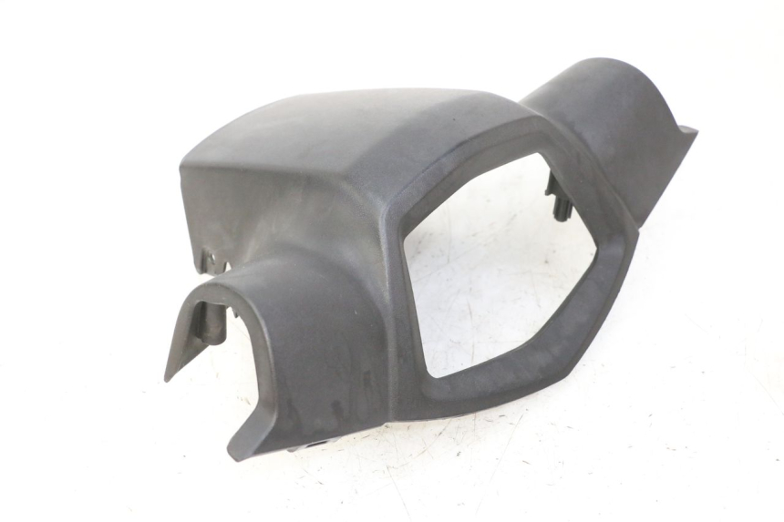 photo de REAR HANDLEBAR COVER PEUGEOT KISBEE 2T 50 (2010 - 2017)