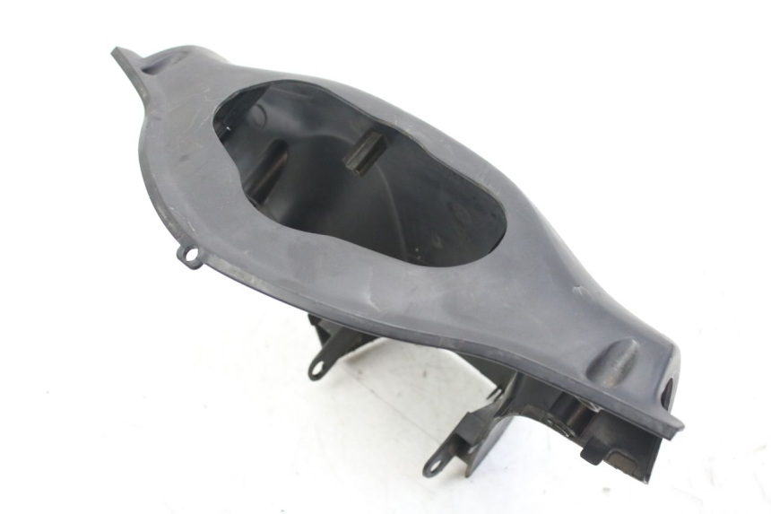 photo de REAR HANDLEBAR COVER KYMCO AGILITY 4T 50 (2018 - 2022)