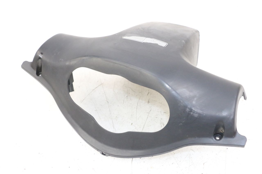 photo de REAR HANDLEBAR COVER KYMCO AGILITY 4T 50 (2018 - 2022)