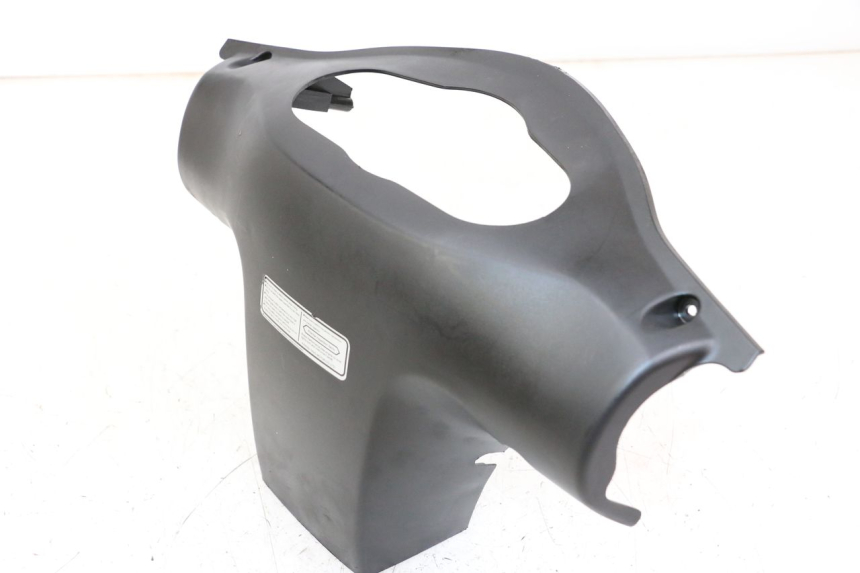 photo de REAR HANDLEBAR COVER KYMCO AGILITY 4T 50 (2018 - 2022)