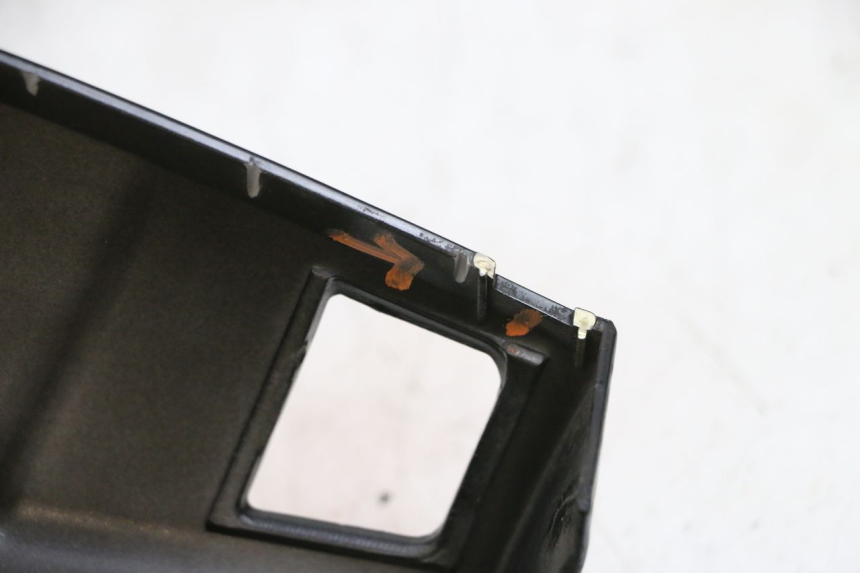 photo de HANDLE BAR REAR PANEL KYMCO LIKE 125 (2009 - 2016) - Markings and original references