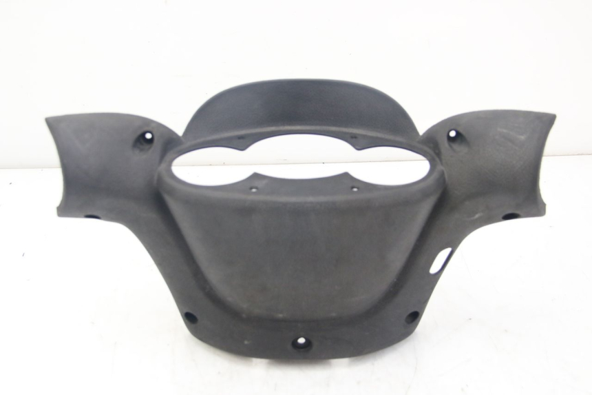 photo de REAR HANDLEBAR COVER MBK SKYLINER 125 (1998 - 2001)