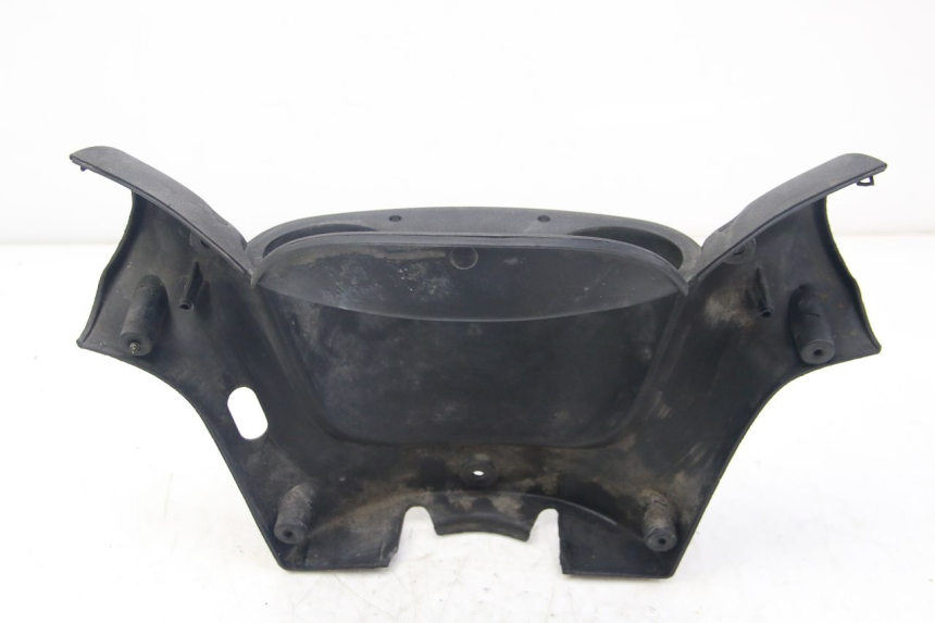 photo de REAR HANDLEBAR COVER MBK SKYLINER 125 (1998 - 2001)