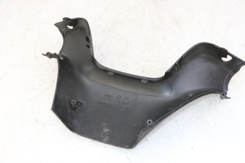 photo de HANDLE BAR REAR PANEL PIAGGIO MP3 LT 300 (2010 - 2016)