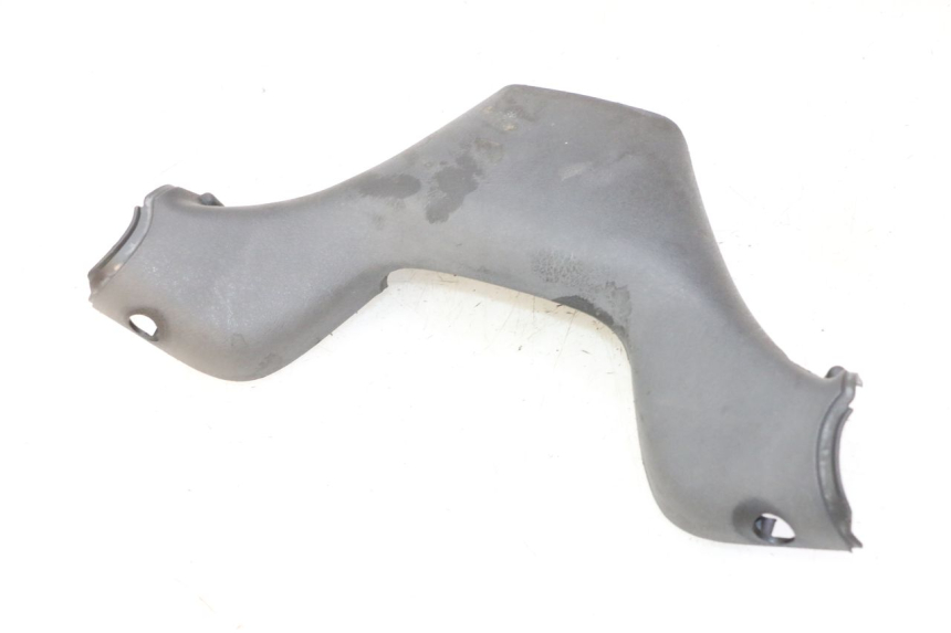 photo de REAR HANDLEBAR COVER PIAGGIO MP3 RL 250 (2007 - 2010)