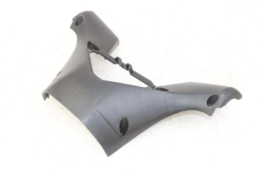 photo de REAR HANDLEBAR COVER GILERA NEXUS 125 (2009 - 2013)