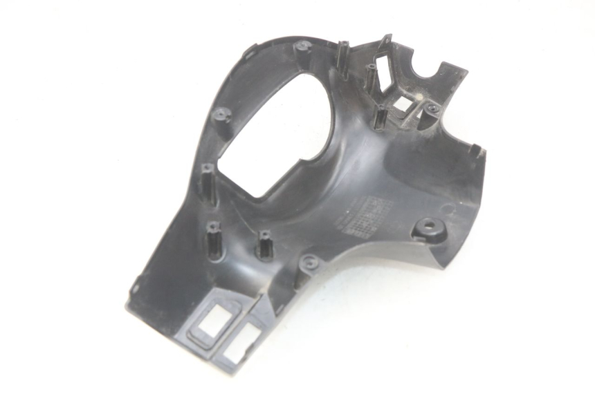 photo de REAR HANDLEBAR COVER SYM ORBIT 2 2T 50 (2008 - 2018)