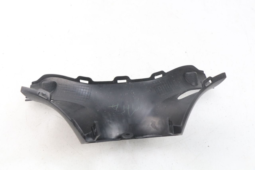 photo de REAR HANDLEBAR COVER SYM ORBIT 2 4T 50 (2018 - 2022)