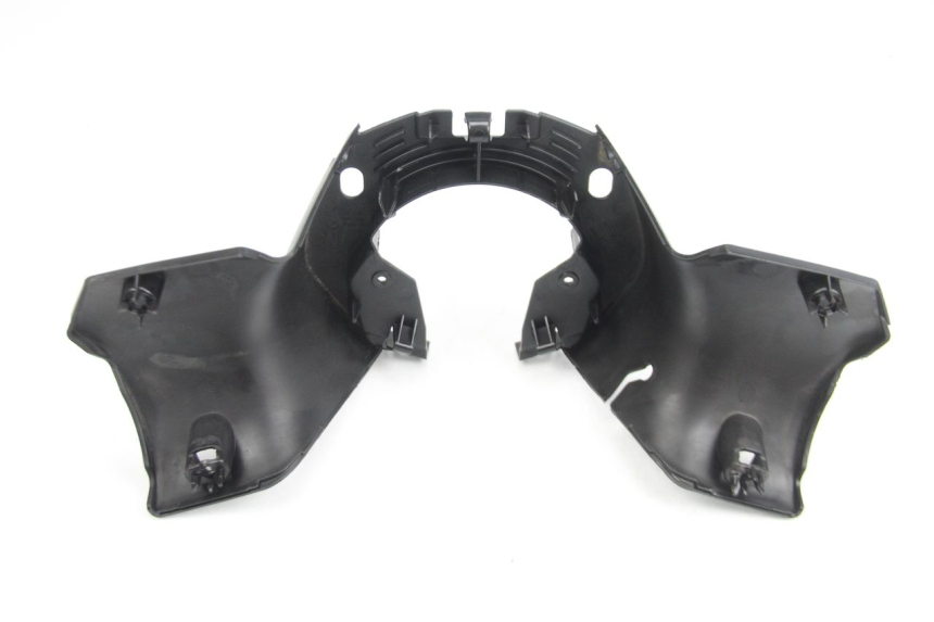 photo de REAR HANDLEBAR COVER PEUGEOT CITYSTAR 50 (2013 - 2017)