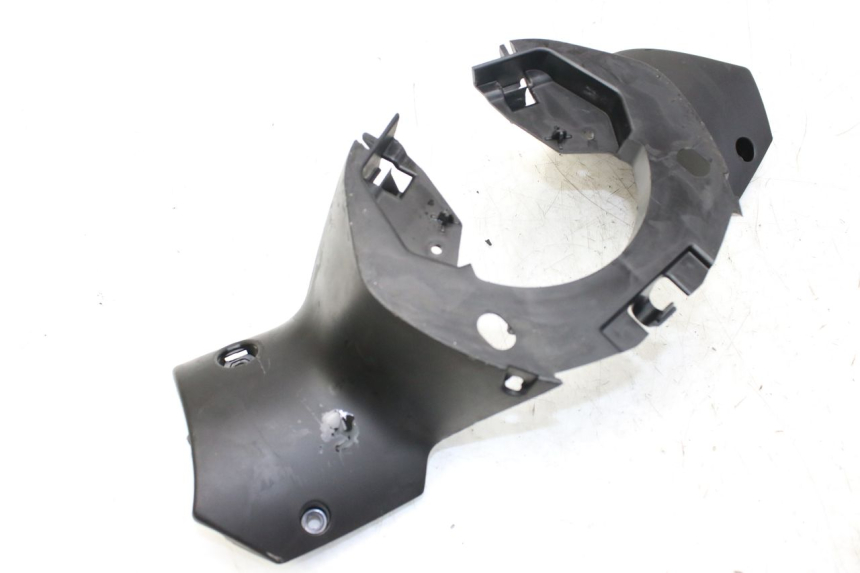 photo de REAR HANDLEBAR COVER PEUGEOT CITYSTAR 50 (2013 - 2017)