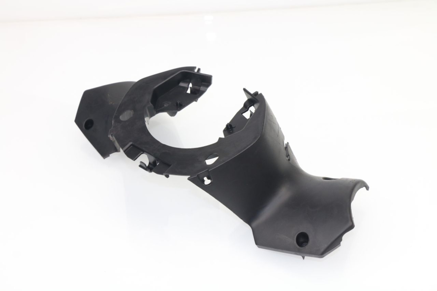 photo de REAR HANDLEBAR COVER PEUGEOT CITYSTAR 50 (2013 - 2017)