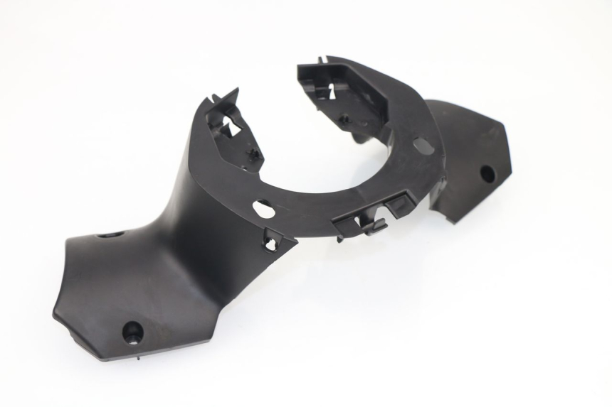 photo de REAR HANDLEBAR COVER PEUGEOT CITYSTAR 50 (2013 - 2017)