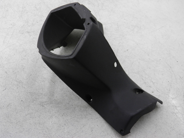 photo de REAR HANDLEBAR COVER PEUGEOT ELYSTAR 50 (2002 - 2014)