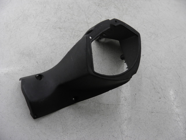 photo de REAR HANDLEBAR COVER PEUGEOT ELYSTAR 50 (2002 - 2014)