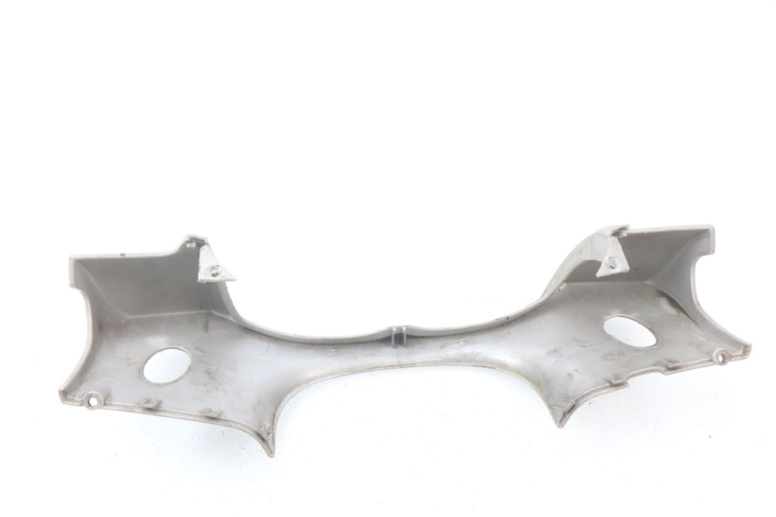 photo de HANDLE BAR REAR PANEL PIAGGIO BEVERLY 125 (1998 - 2005)