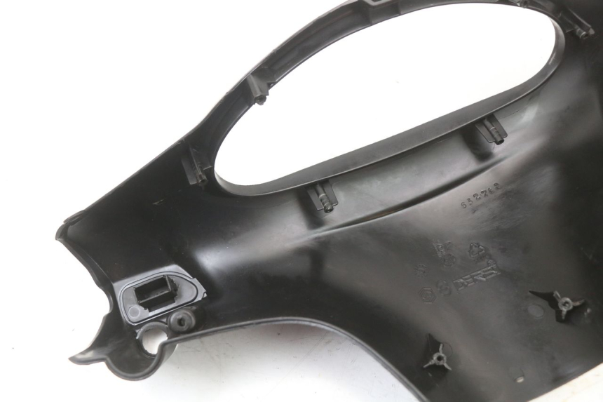 photo de REAR HANDLEBAR COVER PIAGGIO FLY 2T 50 (2004 - 2017)