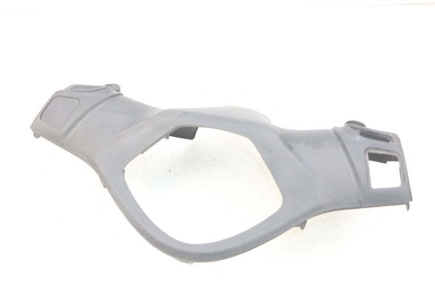 photo de REAR HANDLEBAR COVER PIAGGIO LIBERTY IGET 4T 50 (2015 - 2020)