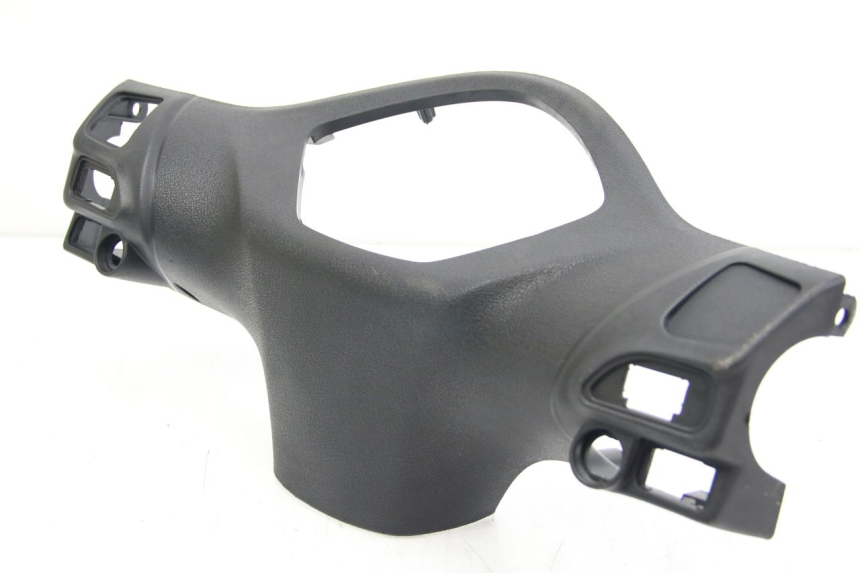 photo de REAR HANDLEBAR COVER PIAGGIO LIBERTY IGET 4T 50 (2015 - 2020)