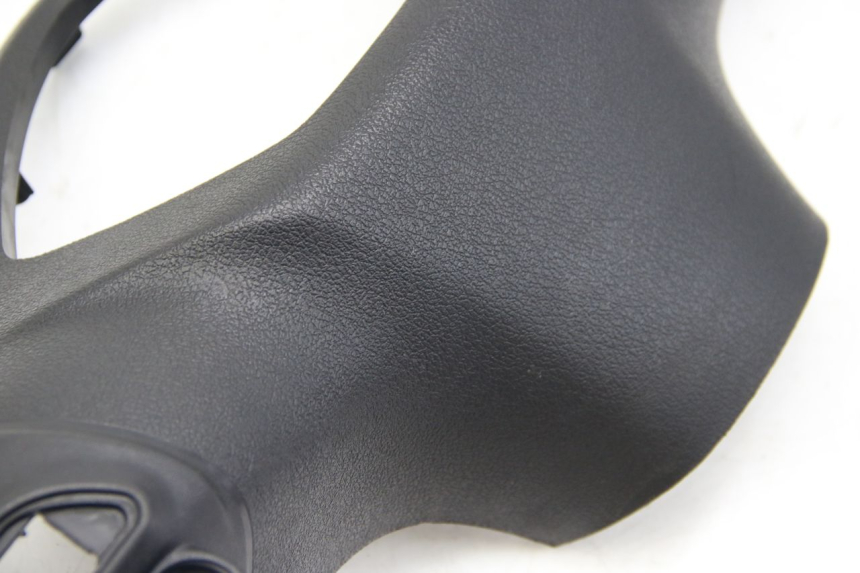 photo de REAR HANDLEBAR COVER PIAGGIO LIBERTY IGET 4T 50 (2015 - 2020)