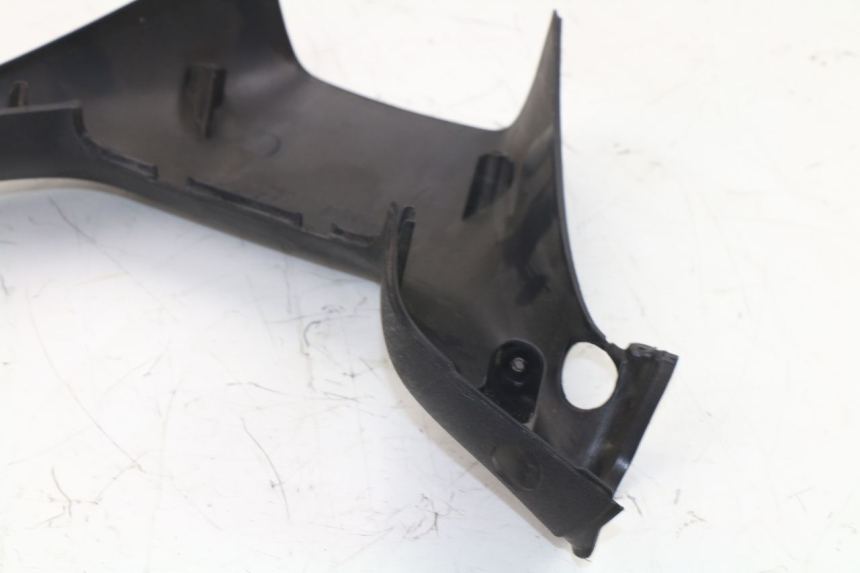 photo de HANDLE BAR REAR PANEL PIAGGIO MP3 125 (2006 - 2014)