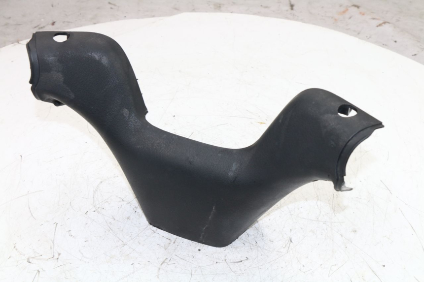 photo de REAR HANDLEBAR COVER PIAGGIO MP3 LT 400 (2007 - 2012)