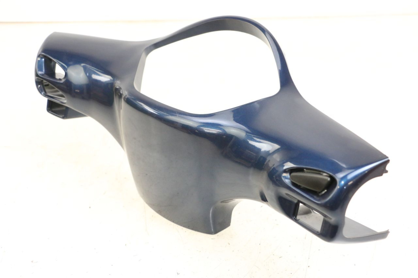 photo de HANDLE BAR REAR PANEL PIAGGIO VESPA LX 125 (2005 - 2010)