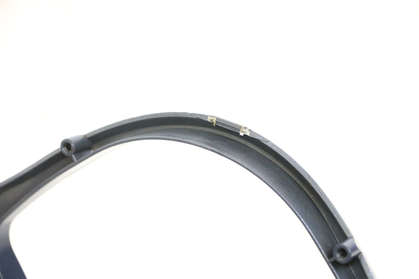 photo de HANDLE BAR REAR PANEL PIAGGIO VESPA LX 125 (2005 - 2010)