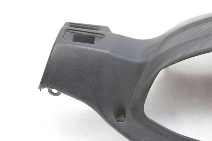 photo de REAR HANDLEBAR COVER RED ELECTRIC RED E PRO 1 (2017 - 2019)