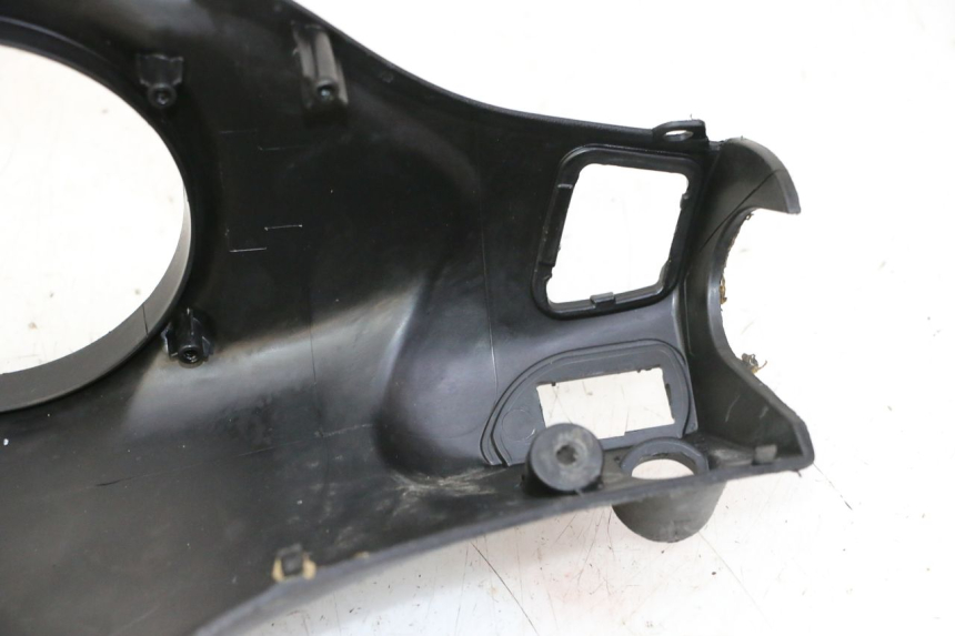 photo de REAR HANDLEBAR COVER GILERA RUNNER SP 50 (2009 - 2017)