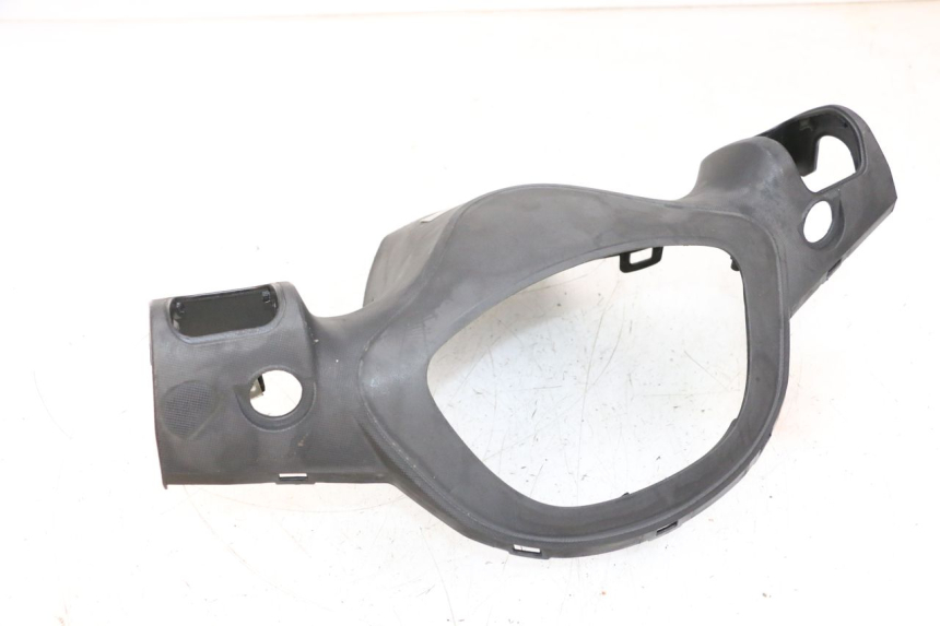photo de REAR HANDLEBAR COVER JM MOTORS SANTANA 50 (2014 - 2023) - Checked used part