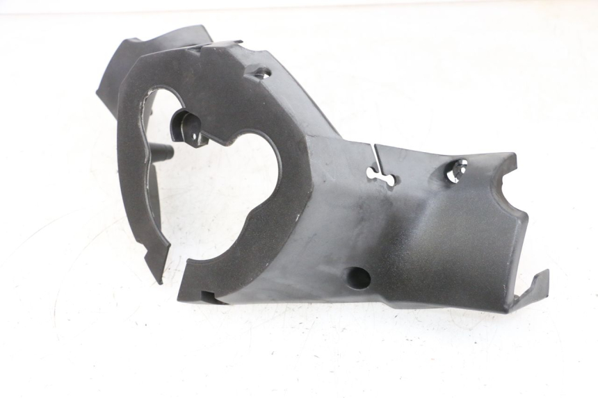 photo de HANDLE BAR REAR PANEL PEUGEOT SATELIS 125 (2013 - 2018) - Alternative perspective