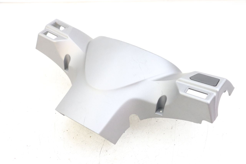 photo de REAR HANDLEBAR COVER SYM FIDDLE 3 III 125 (2014 - 2020)