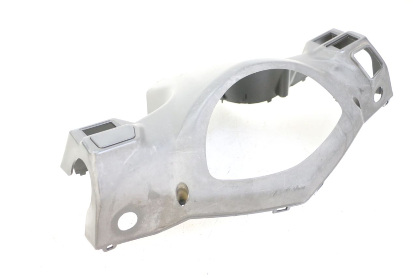 photo de REAR HANDLEBAR COVER SYM ORBIT III 3 4T 50 (2018 - 2021)